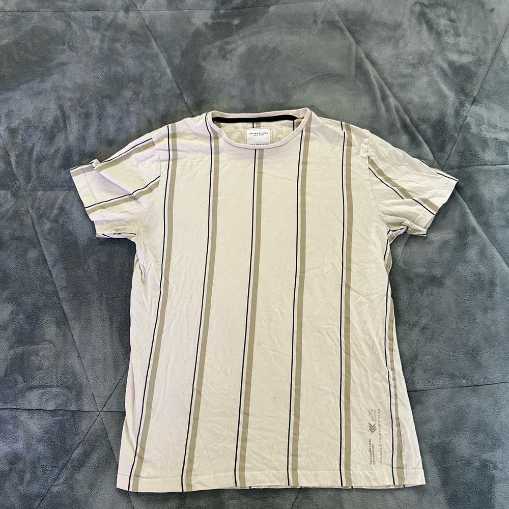 Denim & Flower Striped Beige T-Shirt Size: Medium